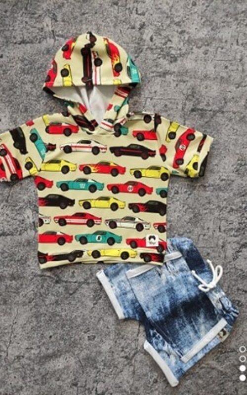 Komplet letni samochody z jeans z kapturem