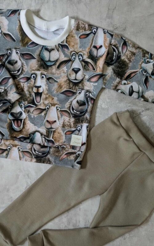 Dres śmieszne owieczki z beżem