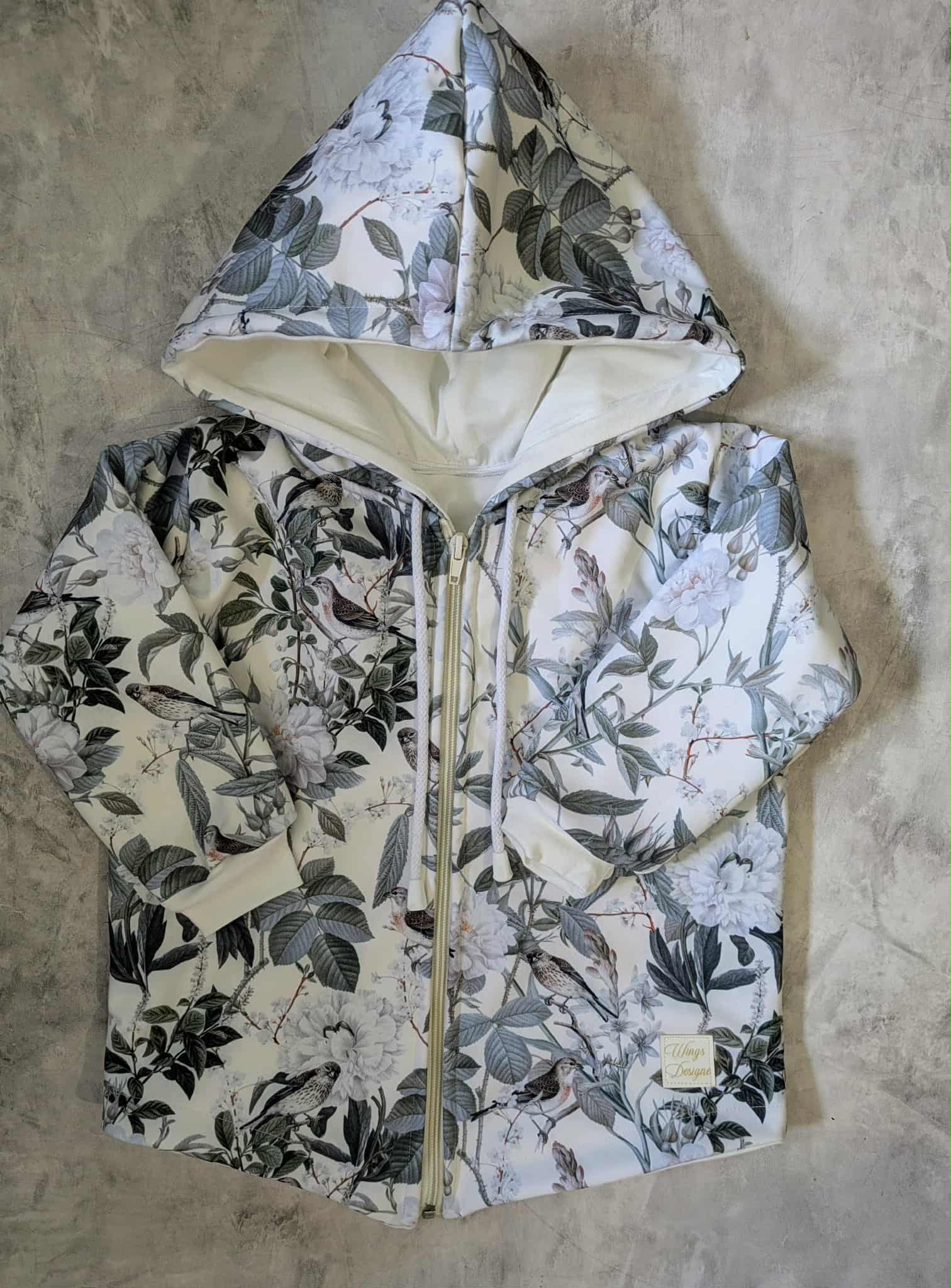 Kurtka softshell Ptaki w kwiatach