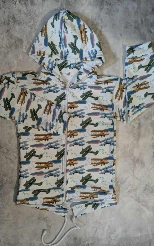 Bluza Samoloty na białym tle