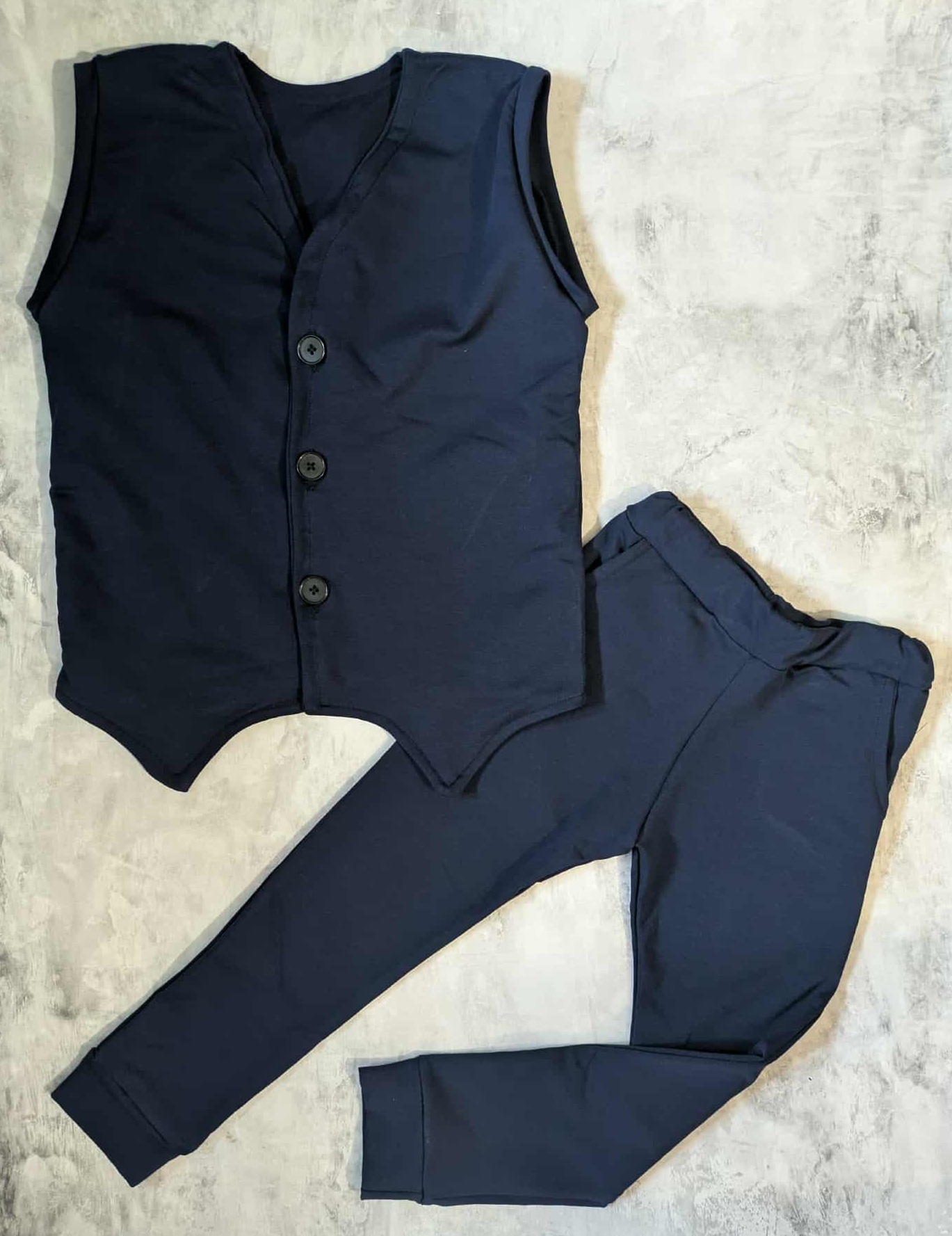 Zestaw granatowy kamizelka i spodnie