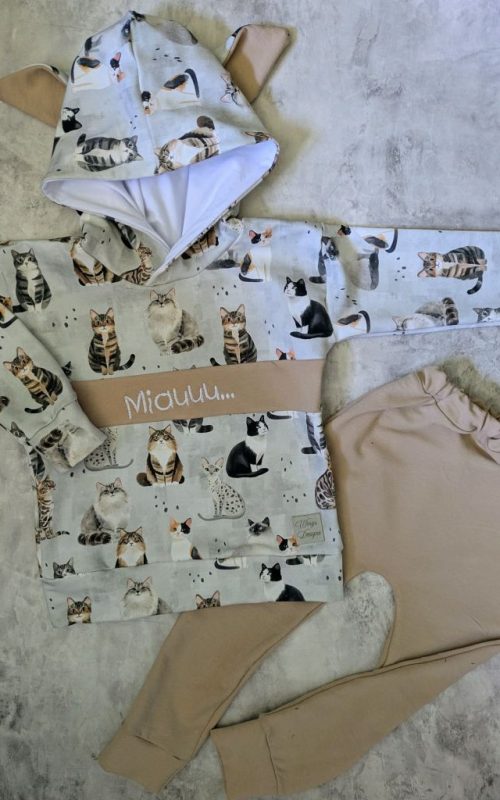 Dres dla dziecka – koty z uszami komplet